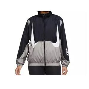 Nike Women's Woven Air Max Day Jacket small sportswear lightweight windbreaker S